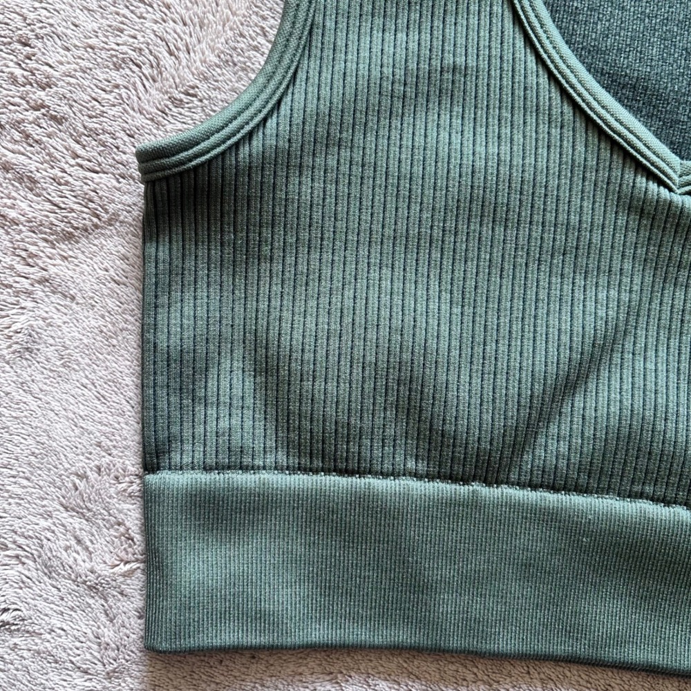 Aerie Offline Ribbed V Neck Sports Bra Tank Top Green Size Small - Picture 4 of 4